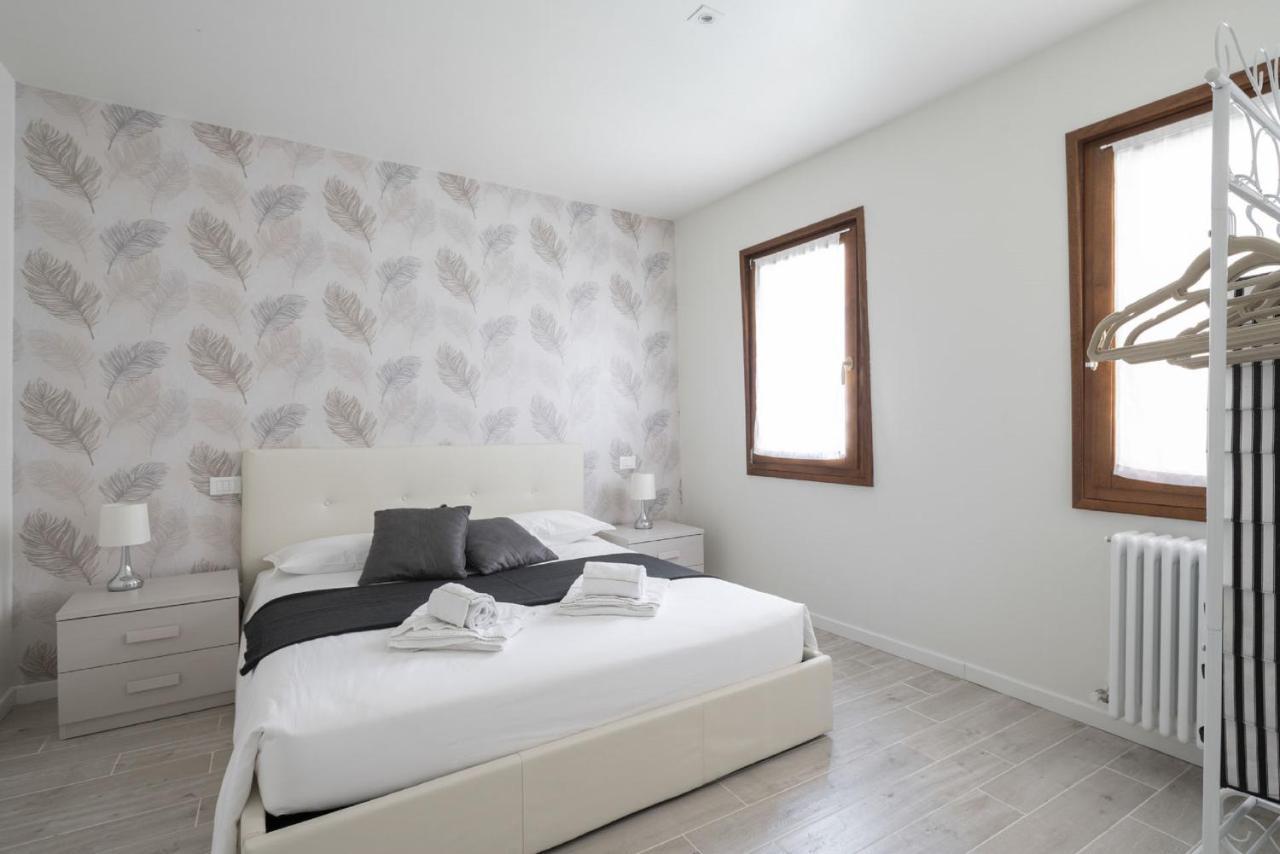 Apartments In San Marco With Canal View By Wonderful Italy Венеция Экстерьер фото