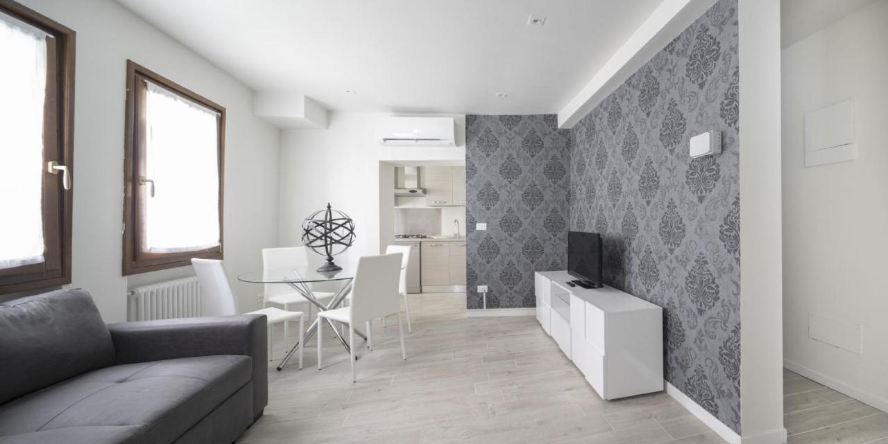 Apartments In San Marco With Canal View By Wonderful Italy Венеция Экстерьер фото