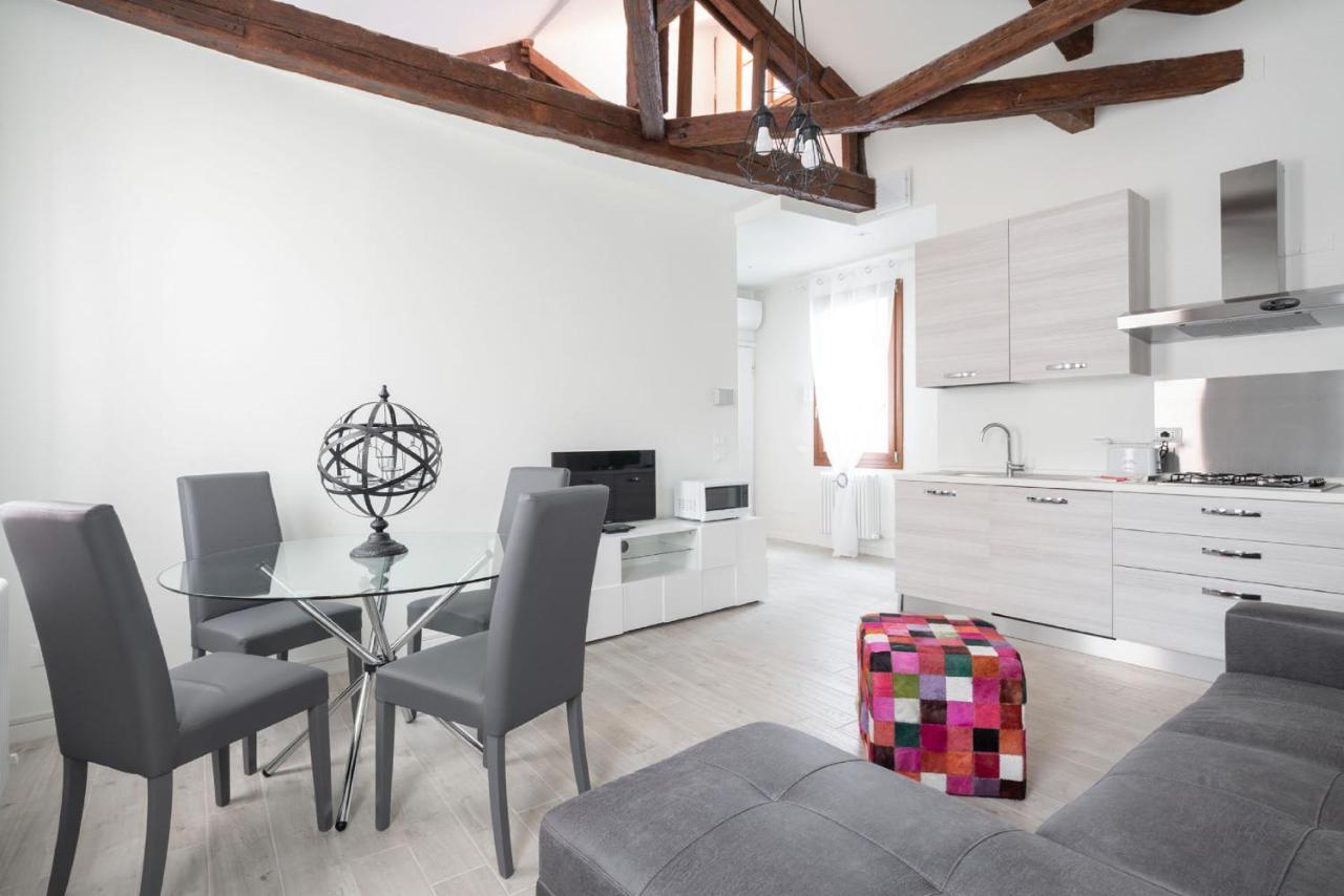 Apartments In San Marco With Canal View By Wonderful Italy Венеция Экстерьер фото