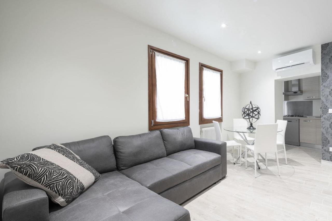 Apartments In San Marco With Canal View By Wonderful Italy Венеция Экстерьер фото