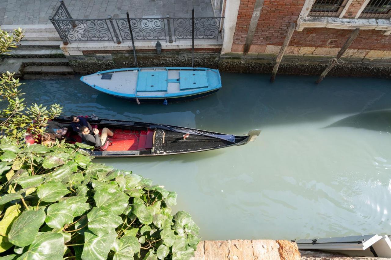 Apartments In San Marco With Canal View By Wonderful Italy Венеция Экстерьер фото