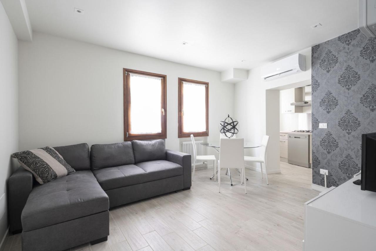 Apartments In San Marco With Canal View By Wonderful Italy Венеция Экстерьер фото