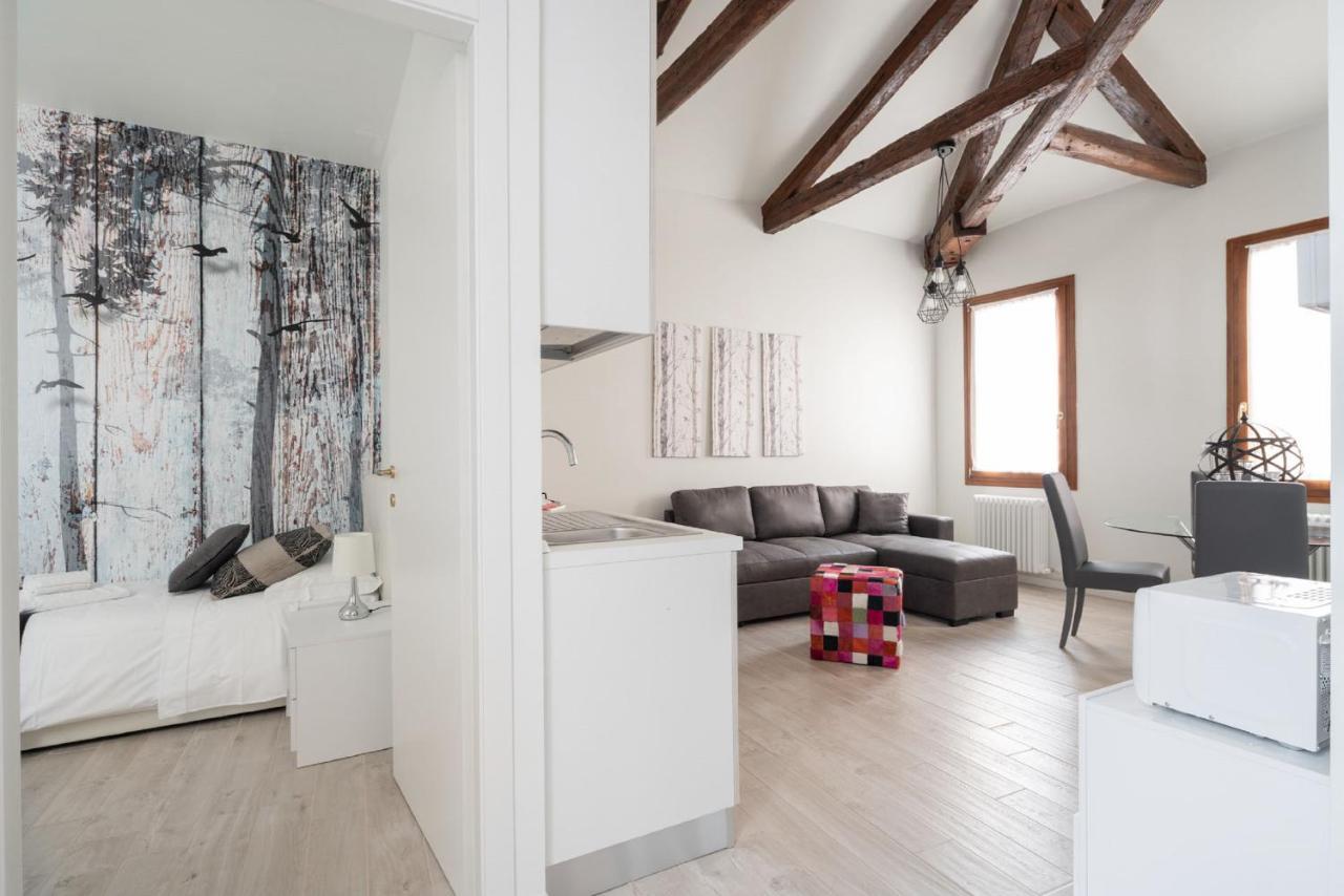 Apartments In San Marco With Canal View By Wonderful Italy Венеция Экстерьер фото